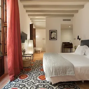 Canavall Apartahotel
